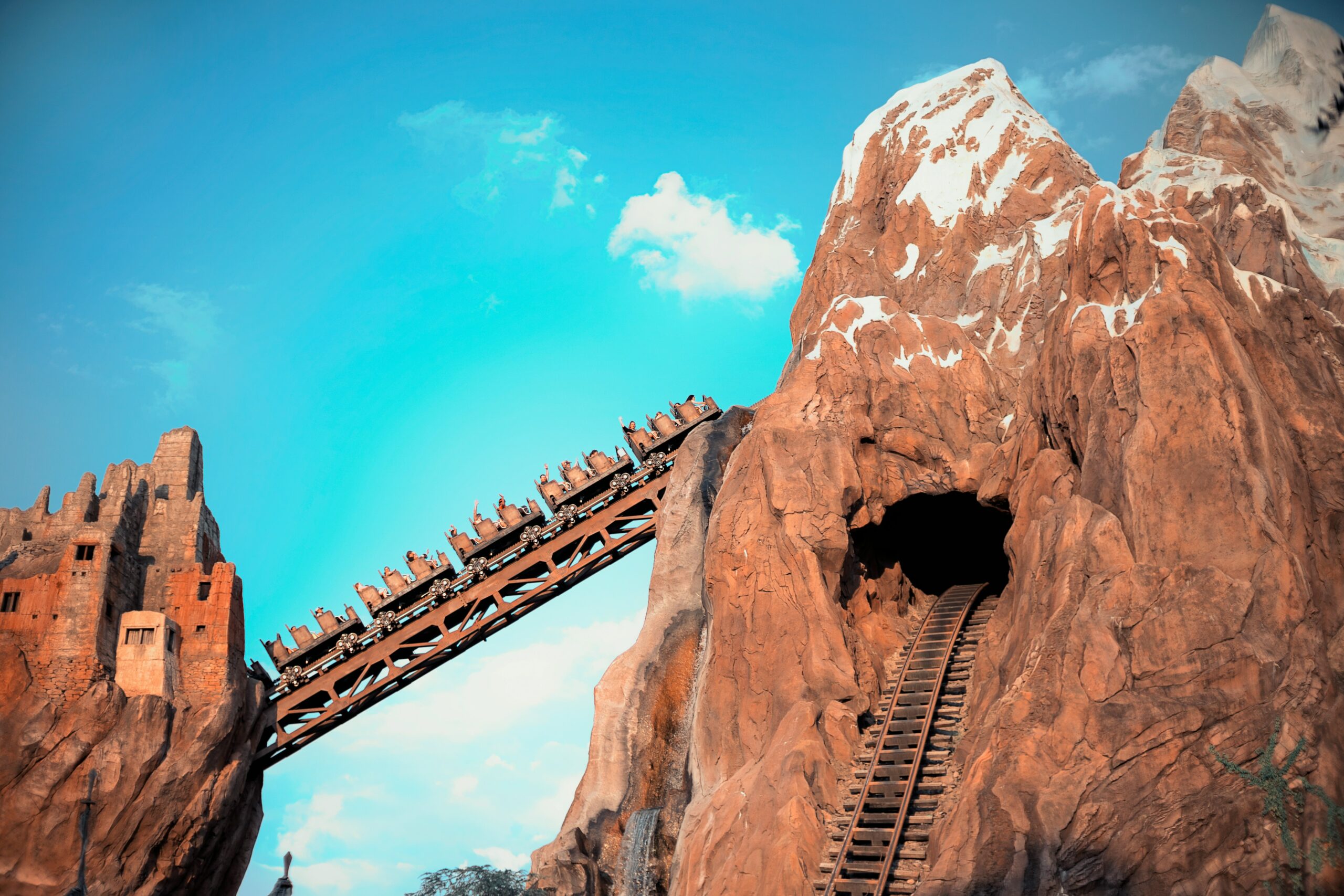 Mt. Everest a tier one Lightening Lane attraction.